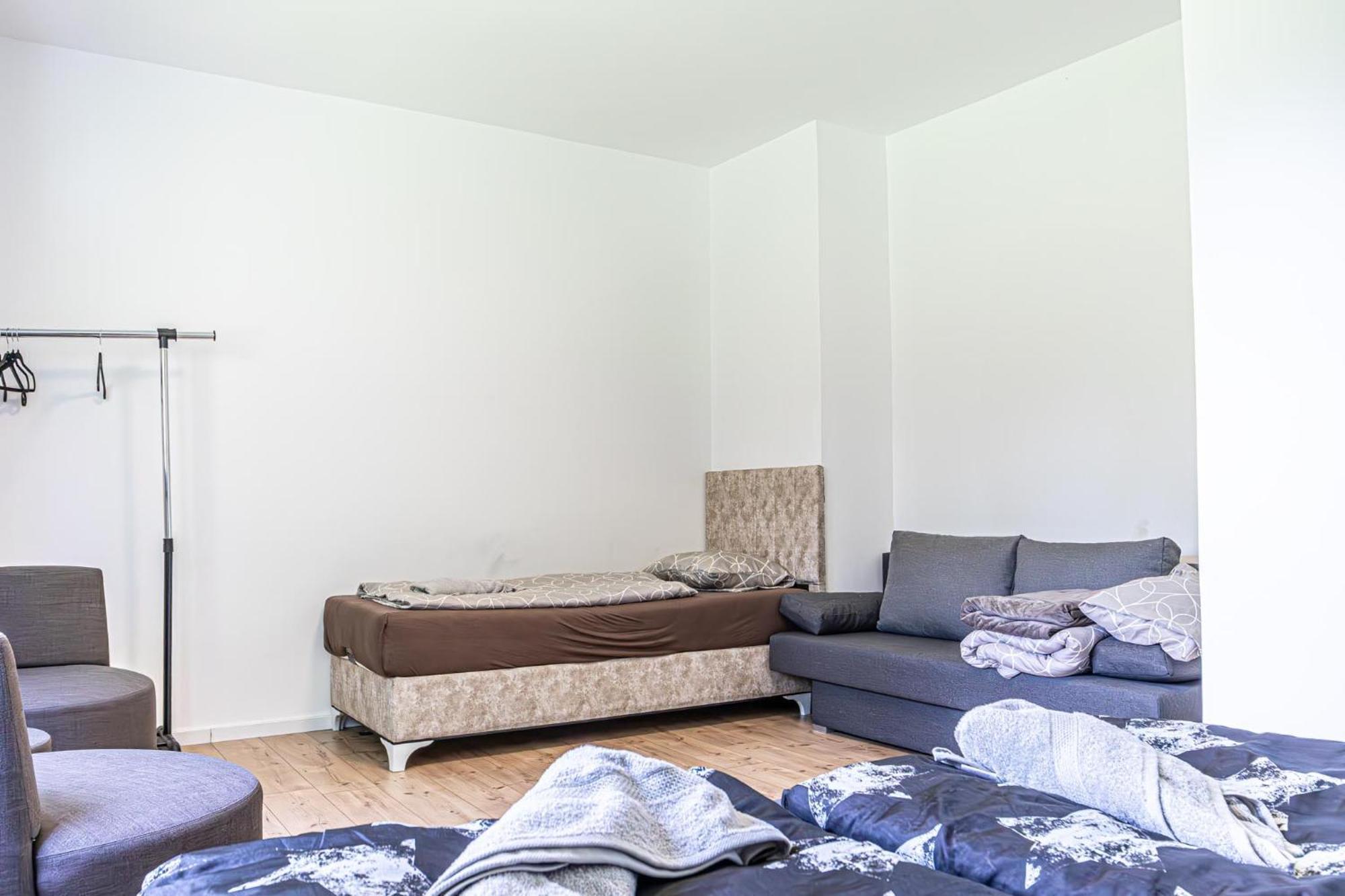 Comfy Rooms In Shared Villa With Terrace And Garden ウィーン エクステリア 写真