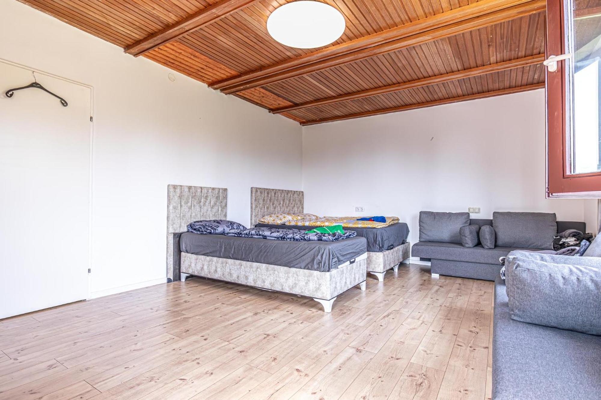 Comfy Rooms In Shared Villa With Terrace And Garden ウィーン エクステリア 写真