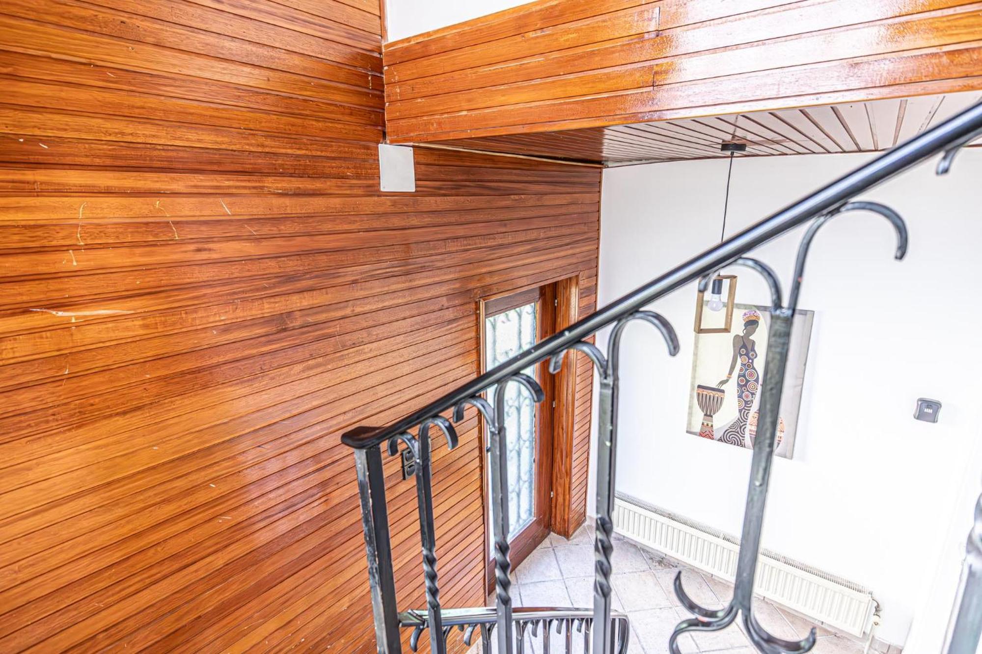 Comfy Rooms In Shared Villa With Terrace And Garden ウィーン エクステリア 写真